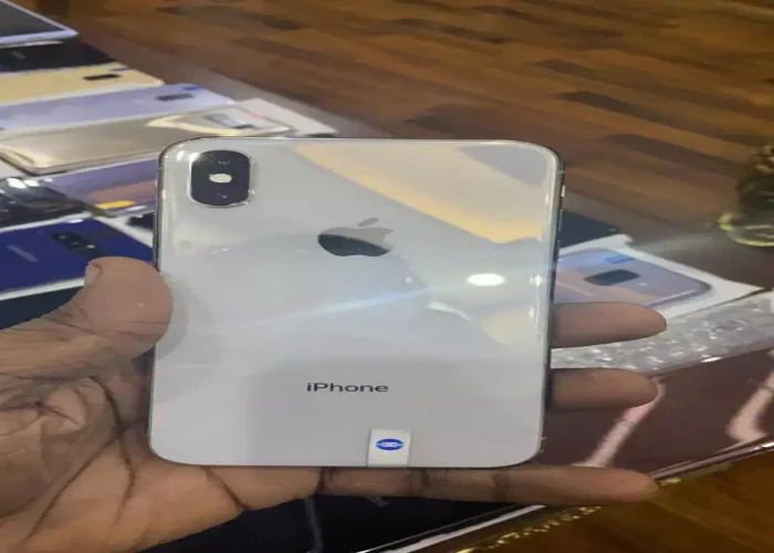 I PHONE XS 256GB OFFICIAL PTA APPROVED WITH E SIM A PLUS GRADE 122000