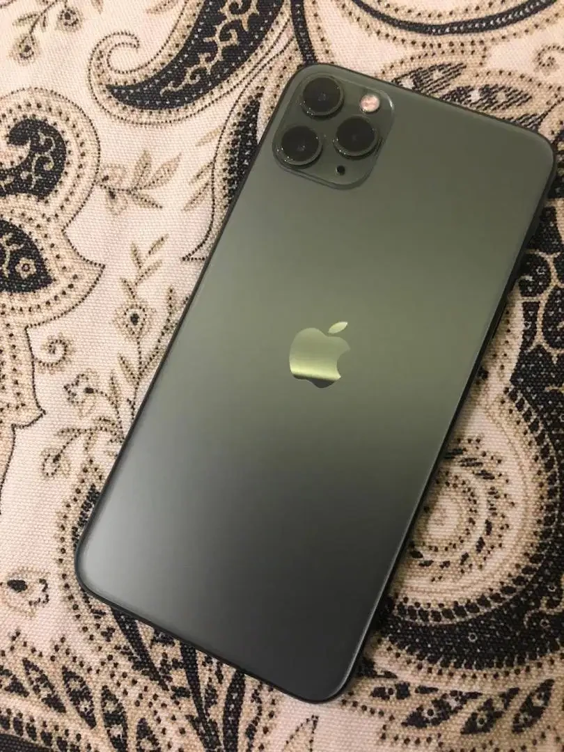 Iphone 11 Pro Max 256 GB Physically Dual SIM PTA Approved