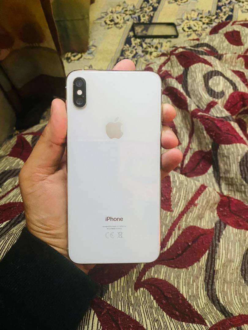 Iphone 10XS MAX In Rawalpindi  256GB Silver