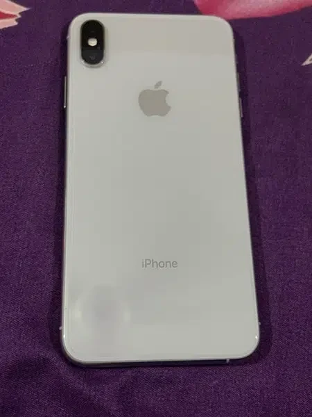 IPHONE XS MAX 64gb SILVER 9.8/10 82% PTA APPROVED ONLY MOBILE